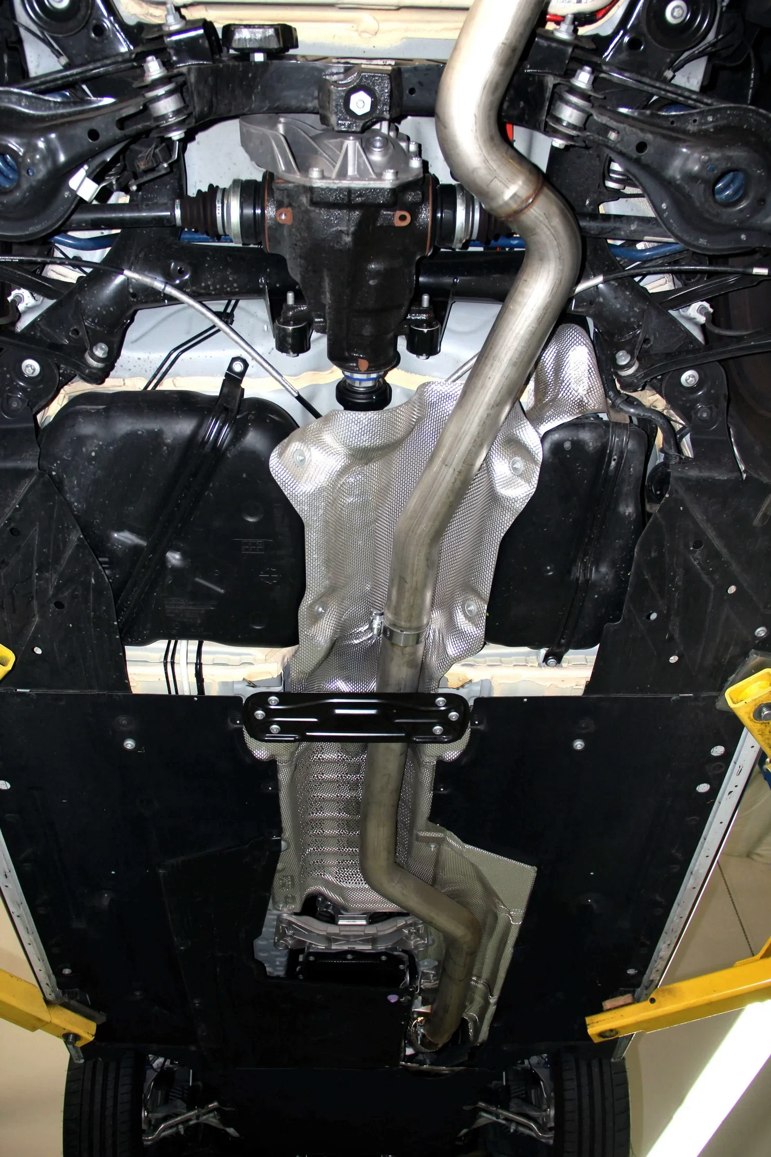 Dinan High Flow Mid-pipe for 2016-2019 BMW F30 340i F32 440i D660-0057